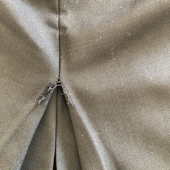 Club Monaco Pencil Skirt - Picture 4 of 7